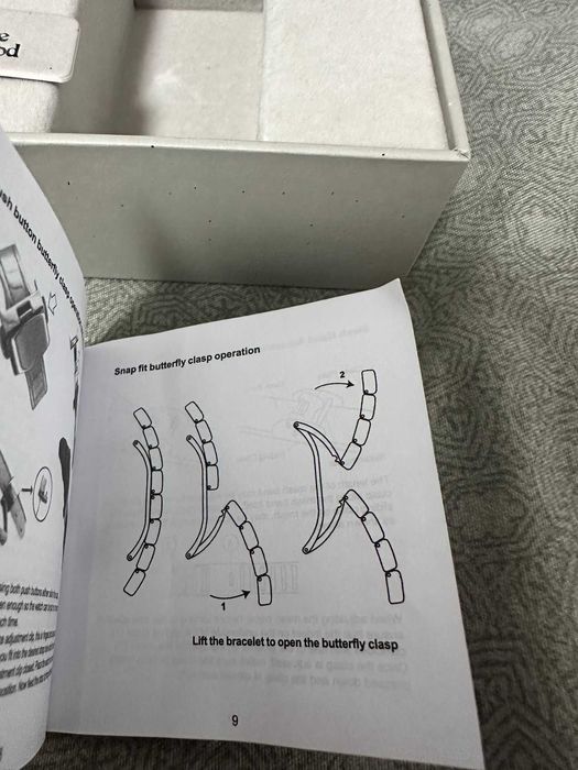 Vivienne Westwood Camberwell Ceas 28 mm Stainless Steel Pink-Silver