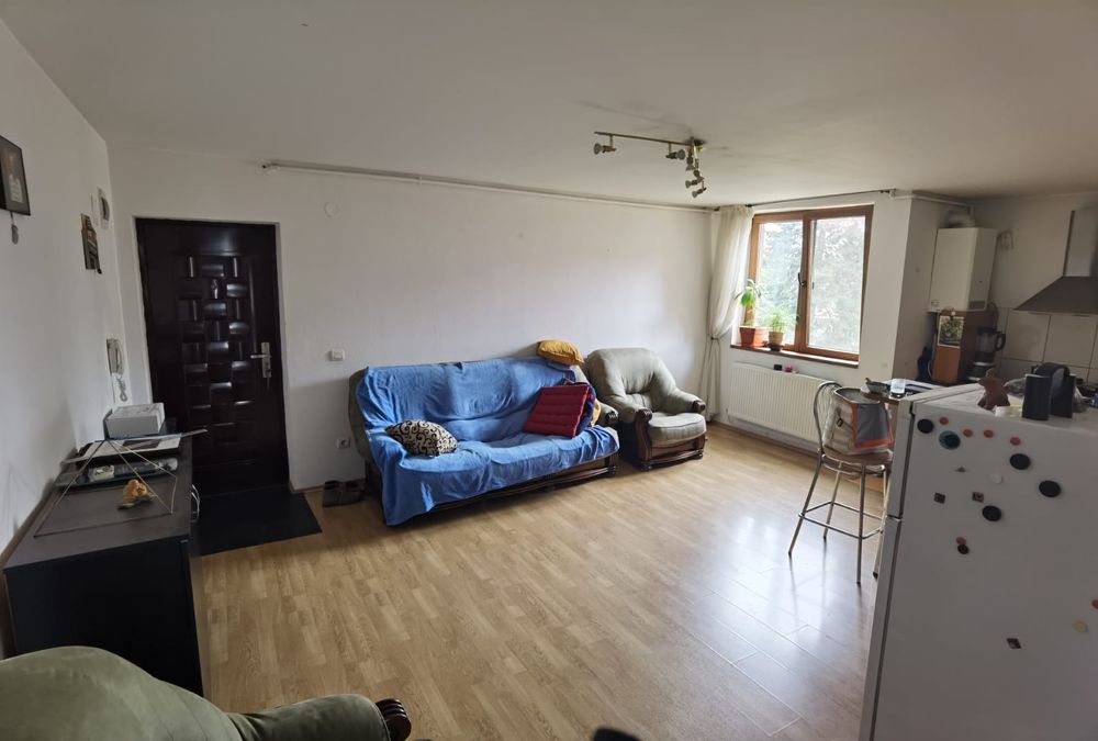 Apartament 3 camere de închiriat strada Pedagogilor