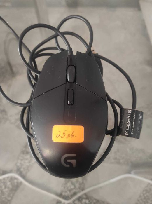 Мишка за компютър Logitech G302