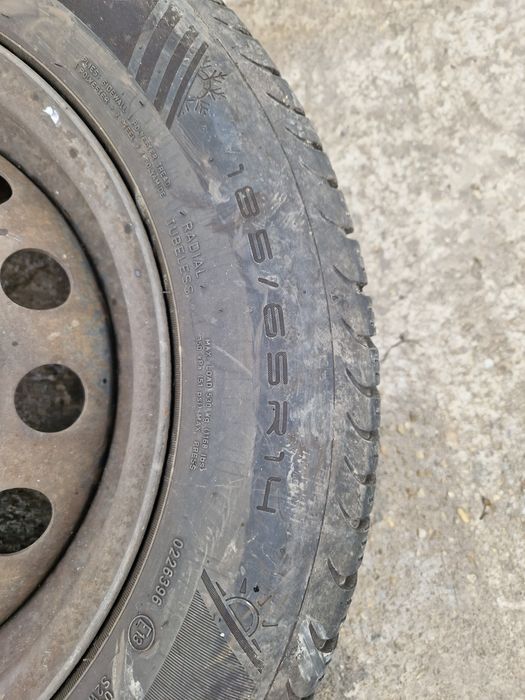 Anvelope dunlop 185/65/14 dot 2024