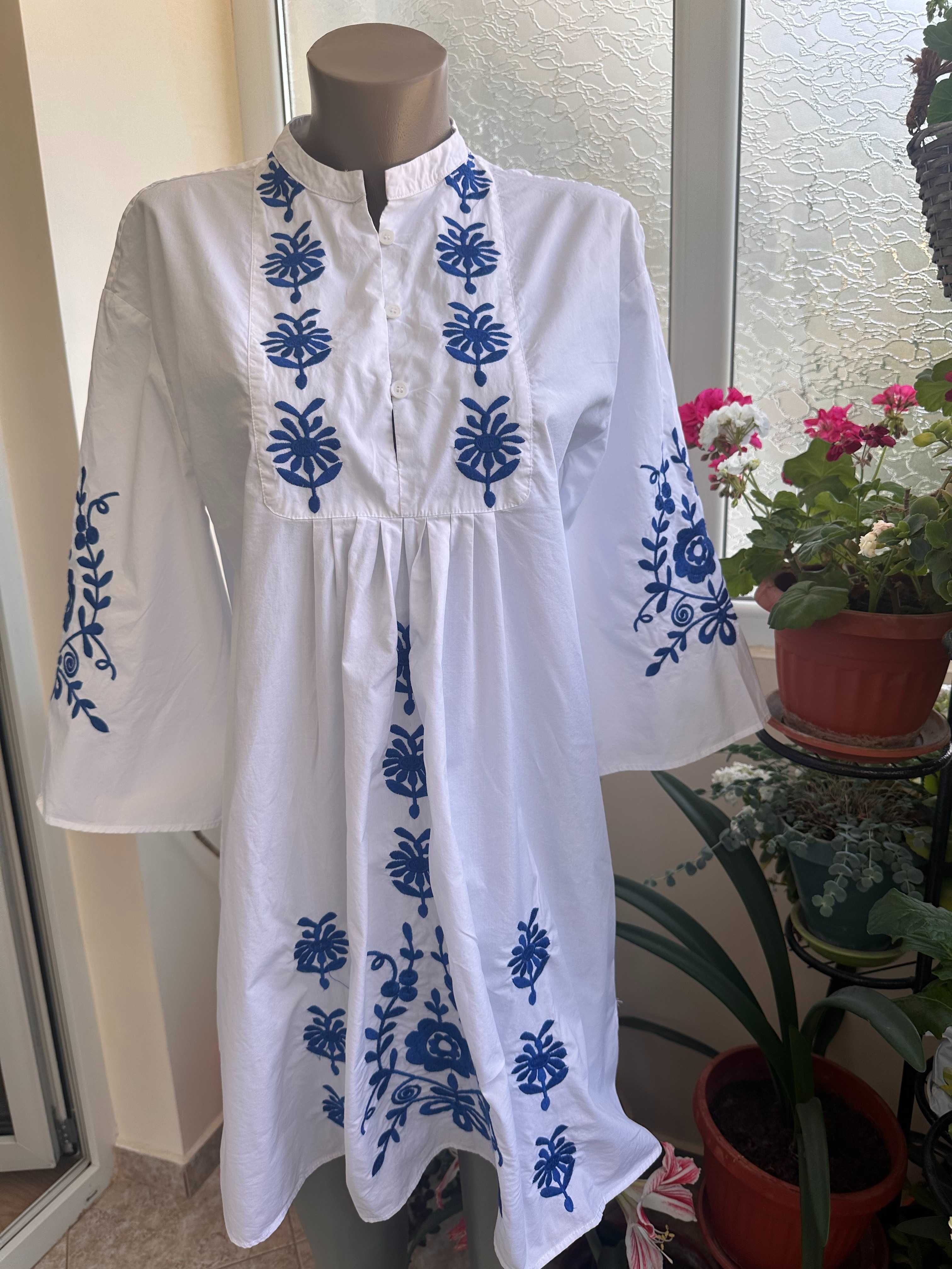 ZARA рокля с бродерии S