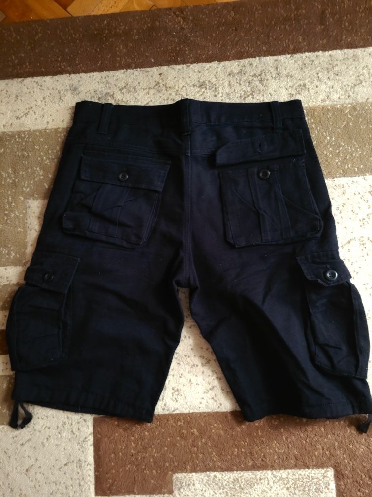 Pantaloni carhartt scurti