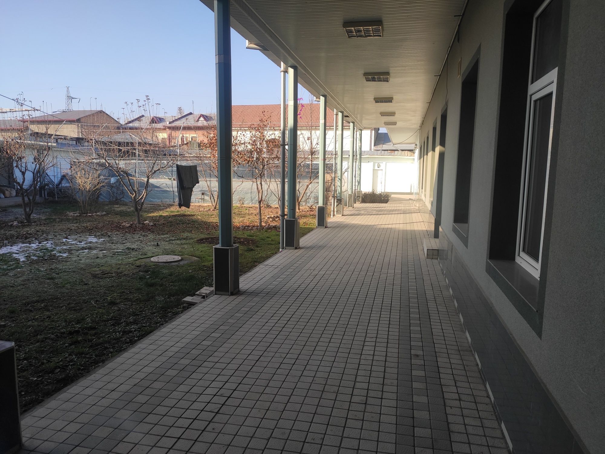 Р-н Алмазар Охунбобоев. Продаю дом 16 сот. Oxunboboevda uy er narxida