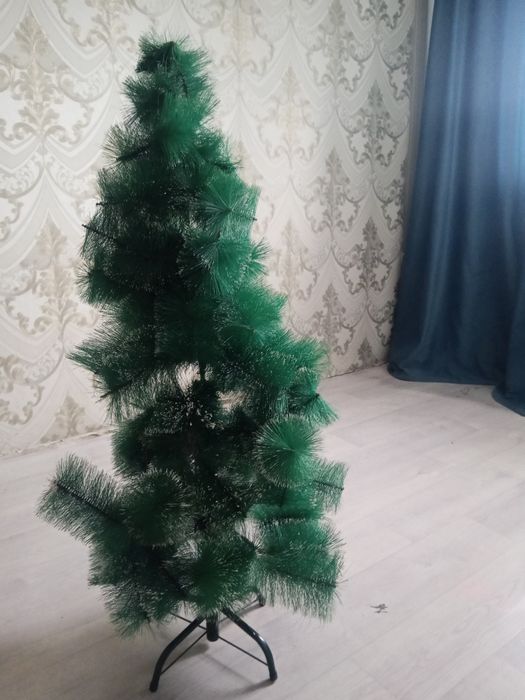 Продам ёлку в хорошем