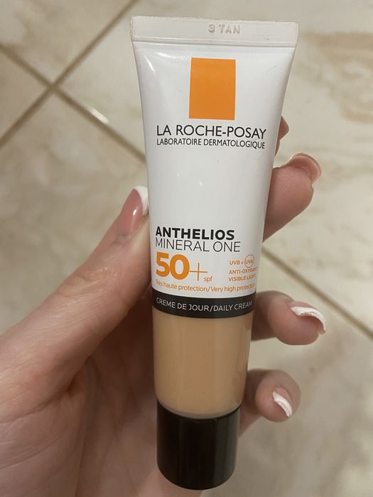 La Roche -Posay mineral one 50+