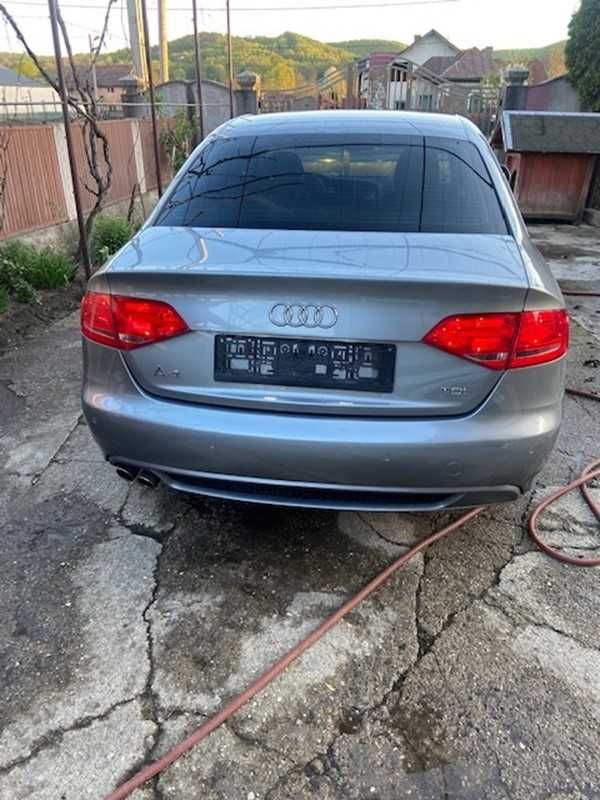 Vand - Audi A4 -  B8