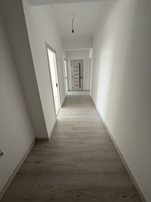 Срочна квартира сотилади сергели бобир махалла