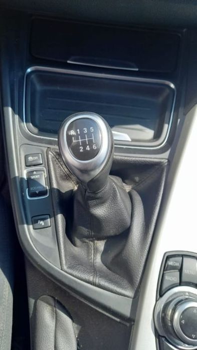 Dezmembrari BMW F30 2.0 d 184hp manual 2013