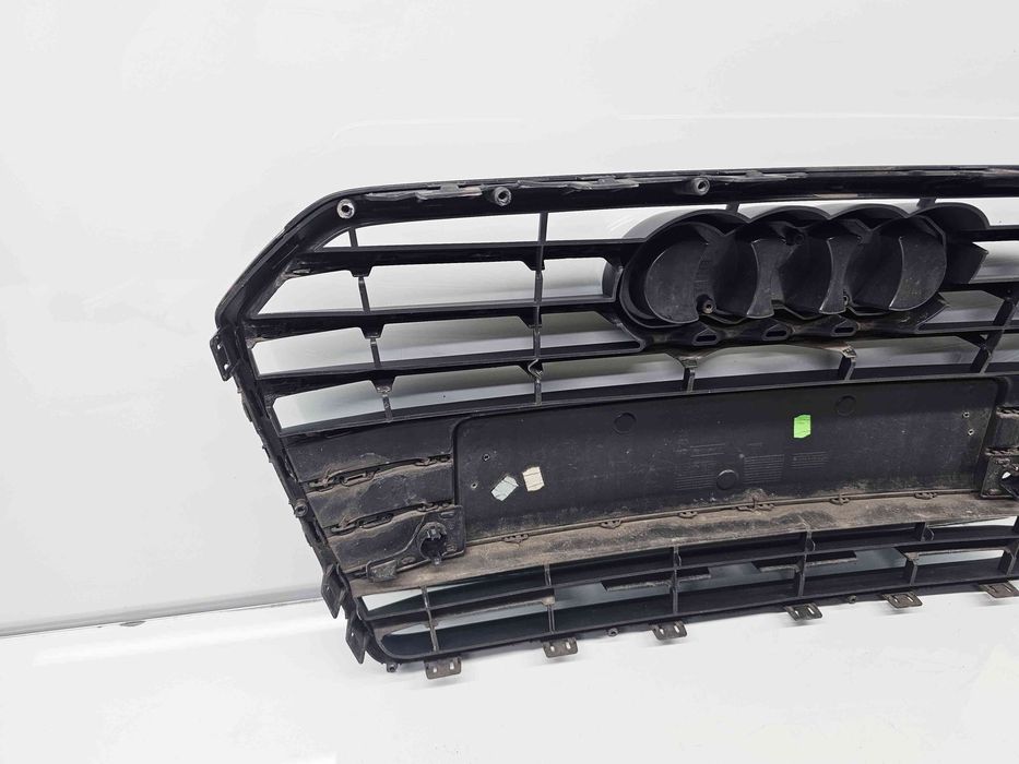 Grila bara fata Audi A6 (4G2, C7) [Fabr 2012-2017]