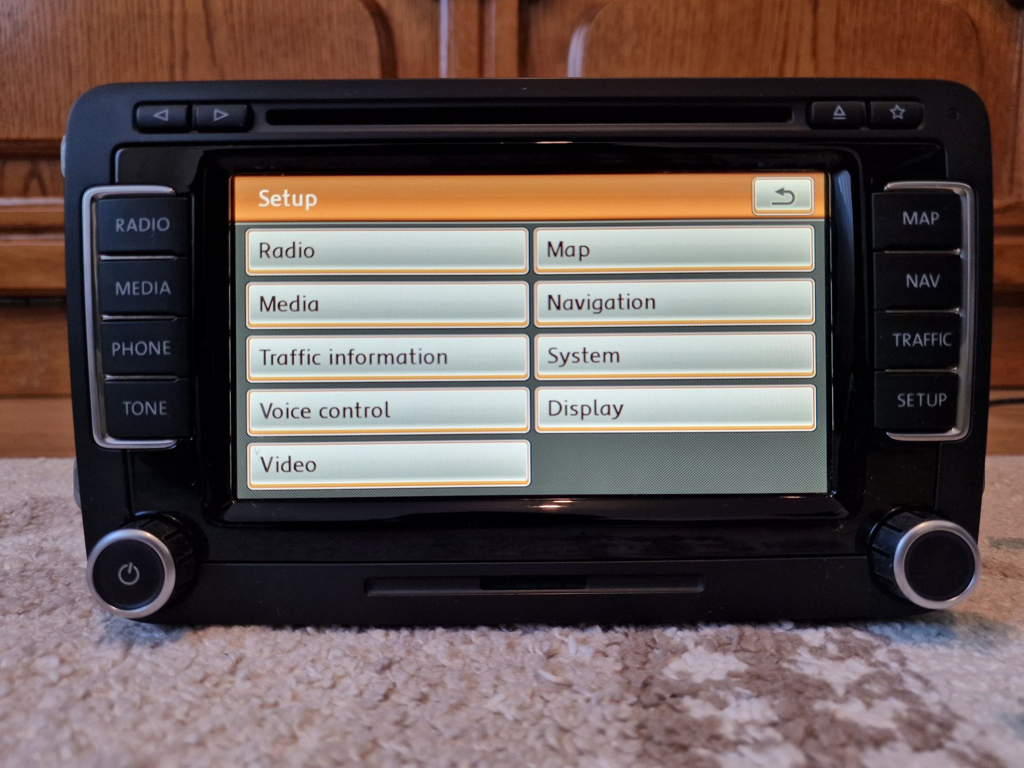 Navigatie VW RNS 510 LED + Cod Pin