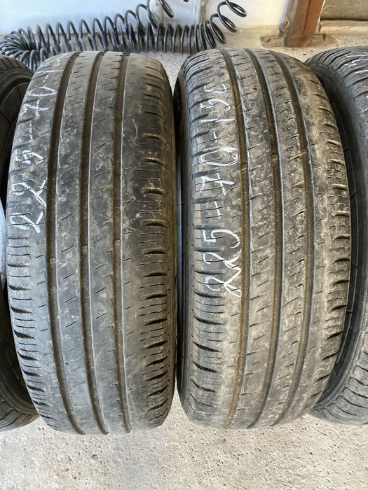 Гуми за бус 225-70-15 C