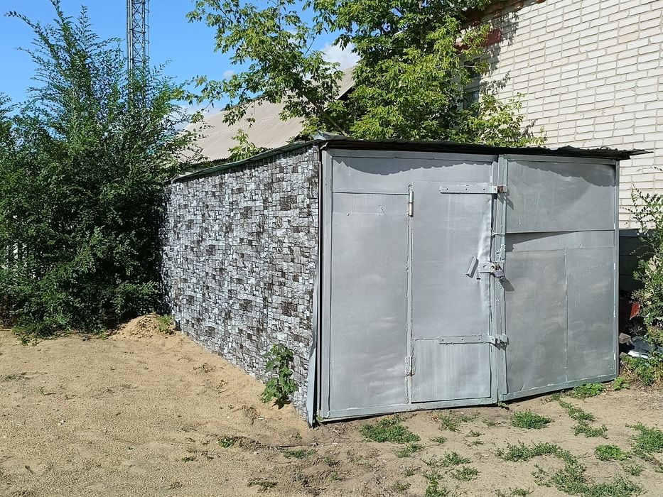 Продам железный гараж