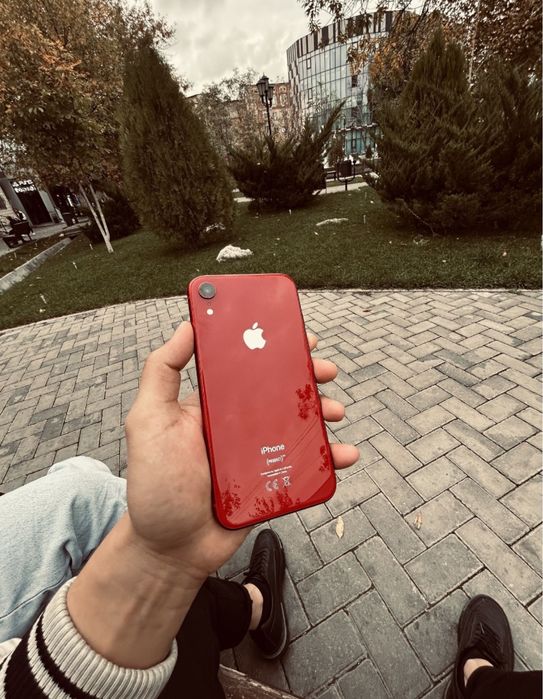 Продам iPhone XR 128 гб