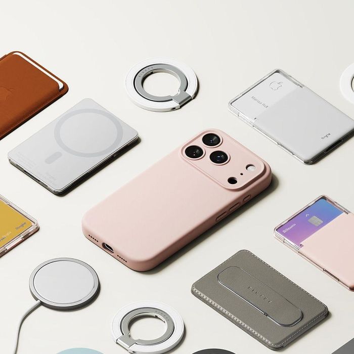 Калъф ringke silicone magnetic magsafe за iphone 17 pro max в цвят pin