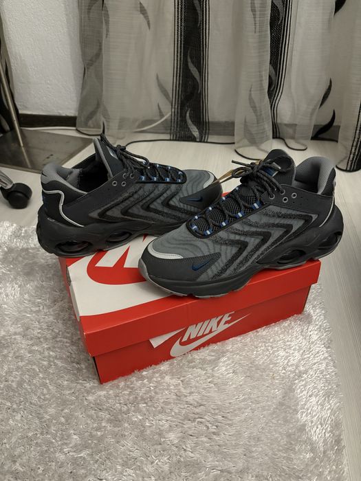Nike Air Max TW NN