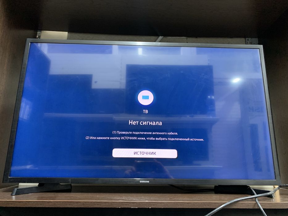 Телевизор Samsung 40дюйм SmartTV YouTube