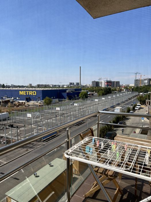 Apartament de 3 camere de inchiriat, Cartierul Solar, Berceni