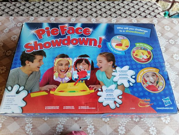Pie Face Showdown by Hasbro