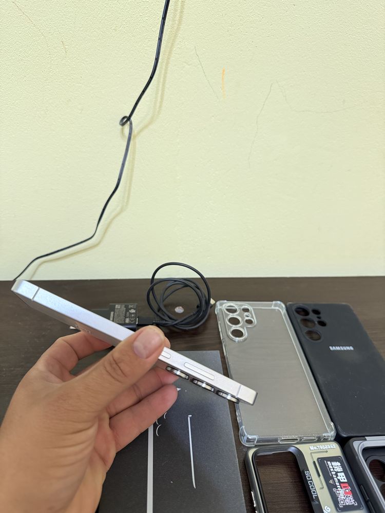 Samsung S25 Ultra Titanium Whitesilver 256 GB