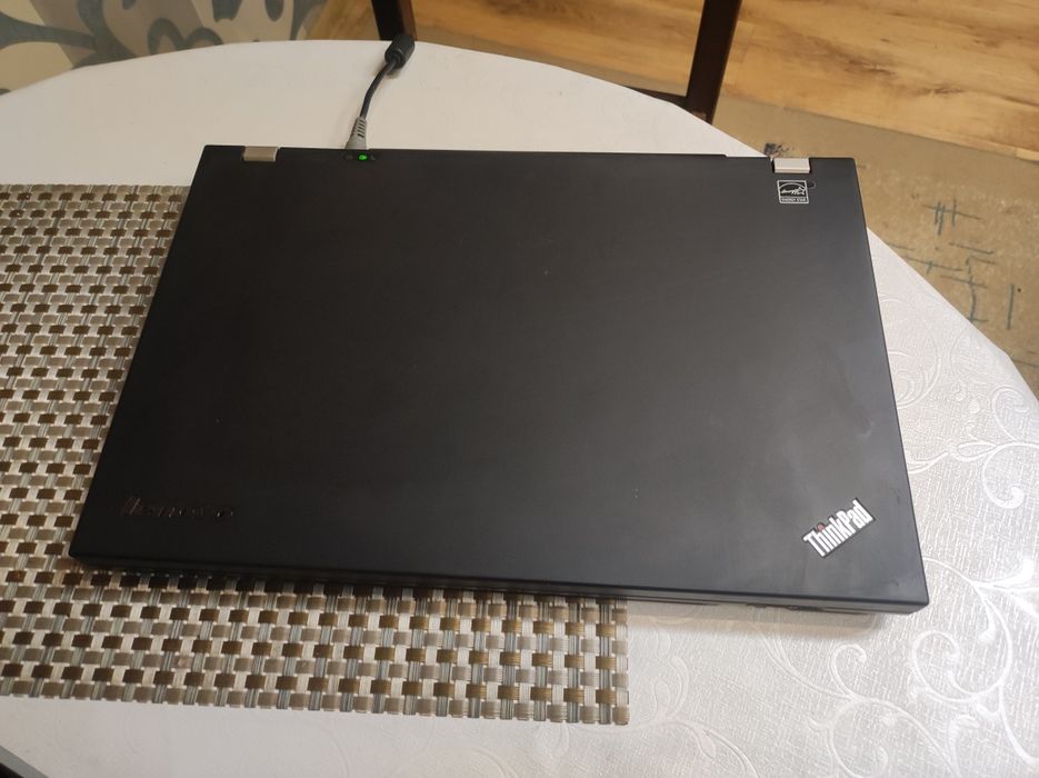 Лаптоп Lenovo ThinkPad W520 i7-2670QM 16GB