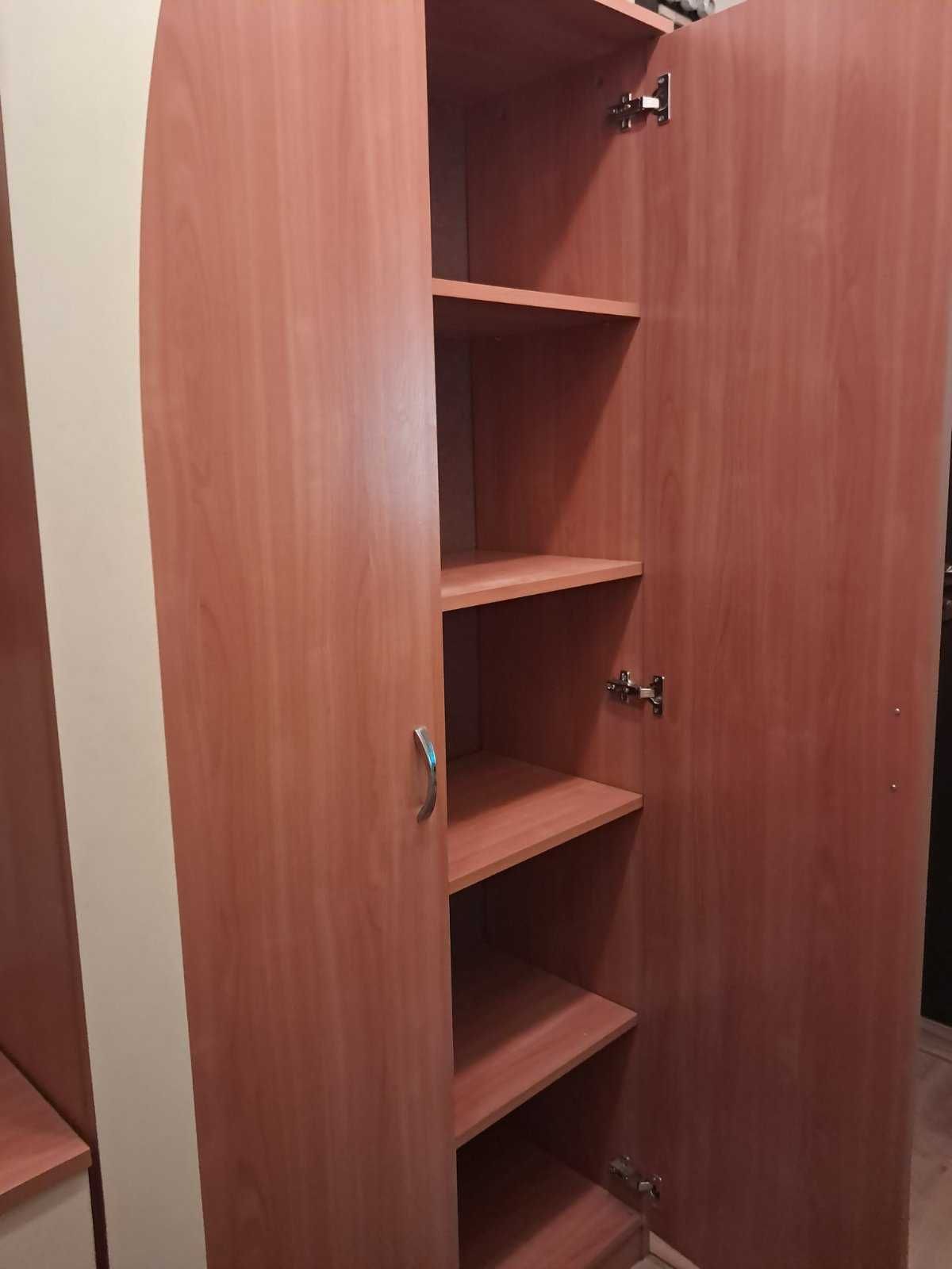 Обзавеждане за антре