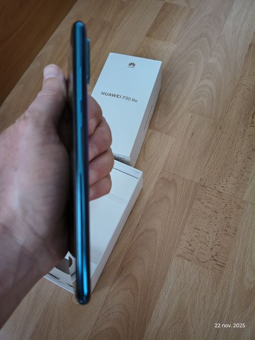 Vând telefon Huawei P 30 lite impecabil