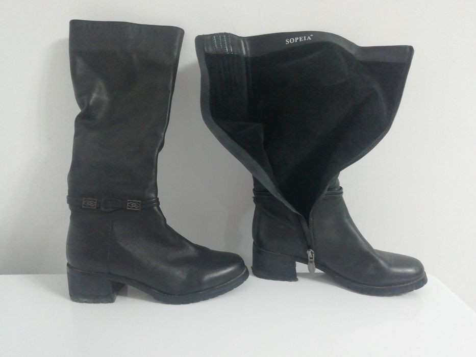 Продам осенние сапоги