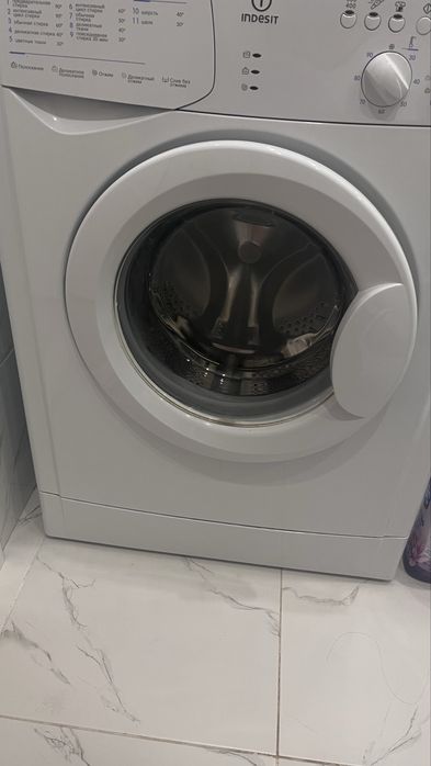 Стиральная машина Indesit