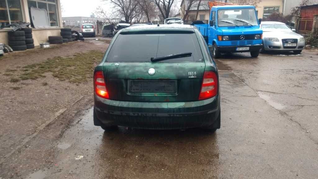 Dezmembram Skoda Fabia,an fabricatie 2001,1.9 TDI,tip motor ATD,