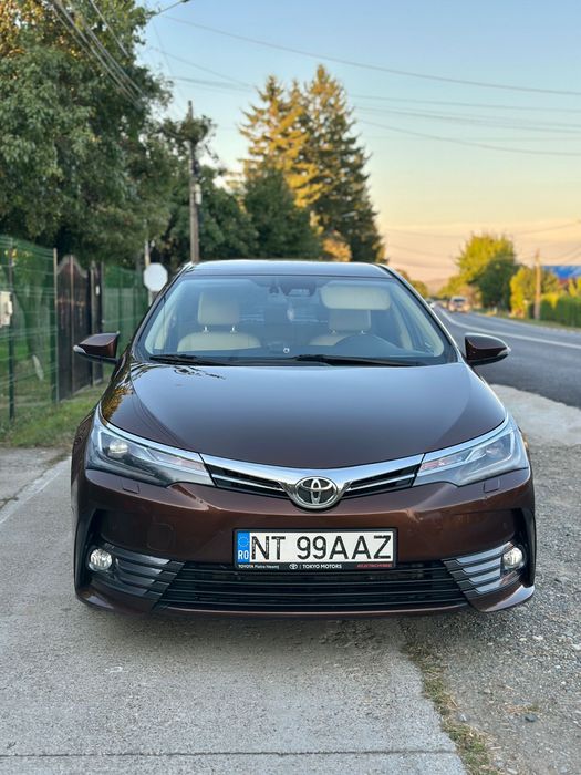 Toyota Corolla 1.4 D-4D (Diesel Euro 6 non-AdBlue) 2017 manuala