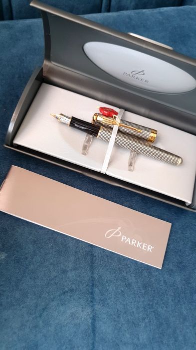 Ручка перьевая Parker