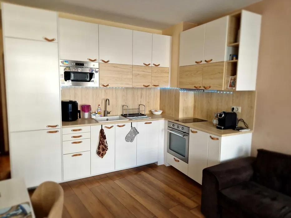 Дава се под наем Двустаен апартамент в Варна, Трошево - 67 кв.м за 650 € - Снимка #3