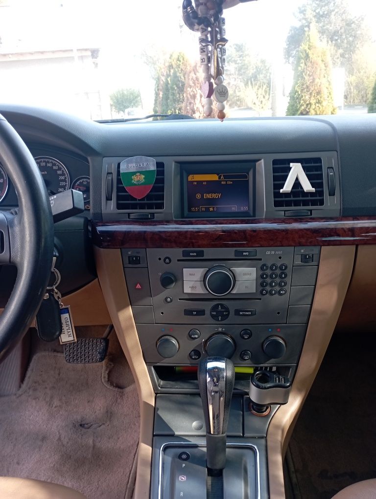 Опел Сигнум 1.9 150к.с. Автомат