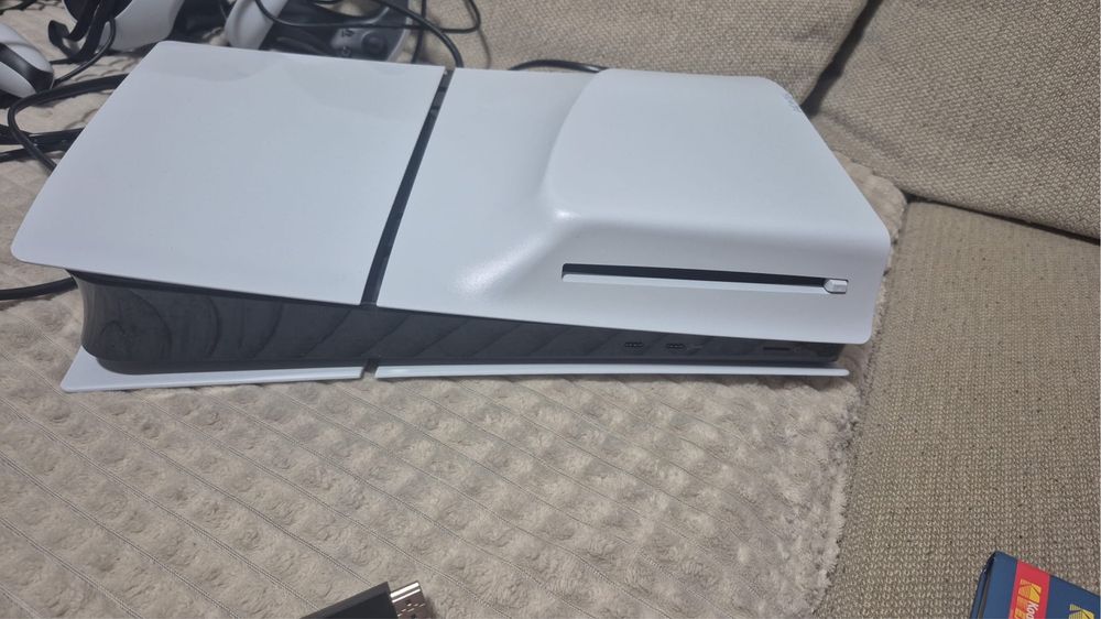 Playstation 5 Slim + Ochelari vr