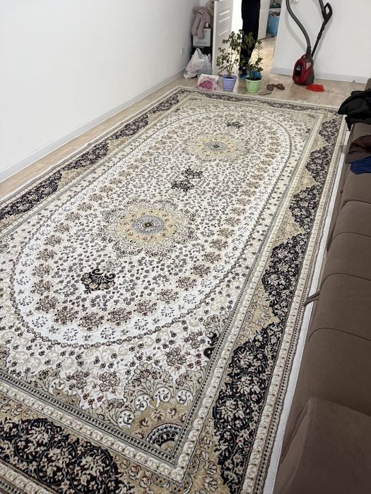 Ковер в отличном состоянии