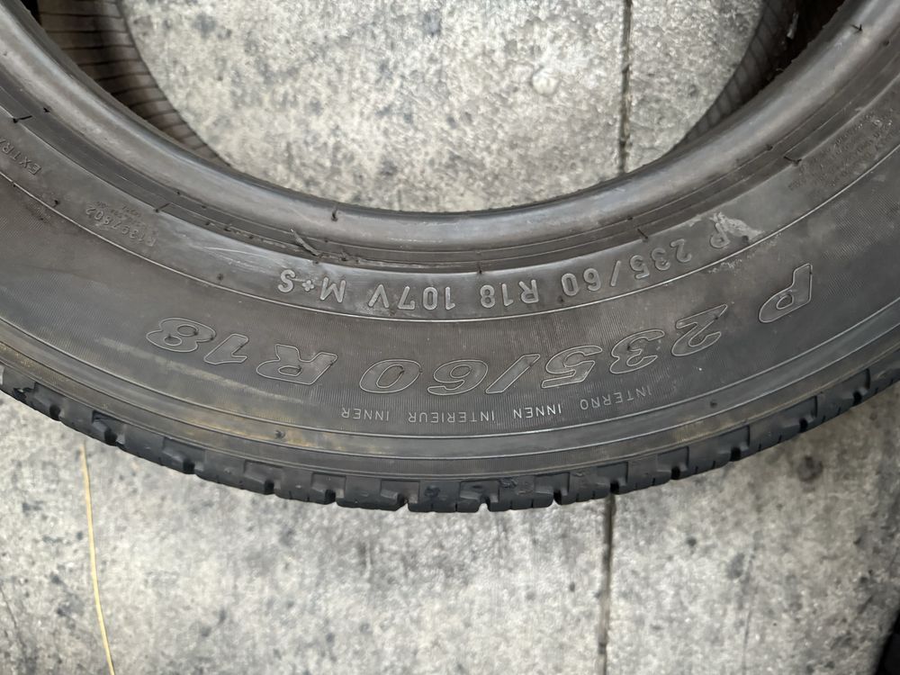 235/60/18 Pirelli M+S