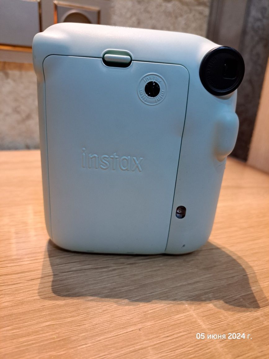 Флтоаппарат fujifilm instax mini 12