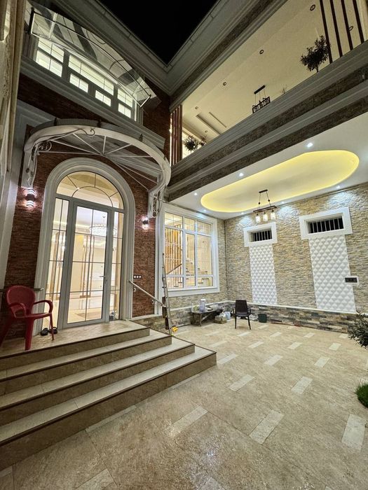 Продается дом 5 комнат, ор-р:ул. Севастопольский-Саёхат, 350 м²