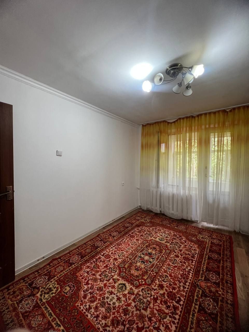 Түркістан, 1-мкр, 48 дом, 2-бөлмелі пәтер сатылады. 2-к кв продаётся