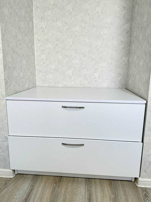 Продается комод (белый)