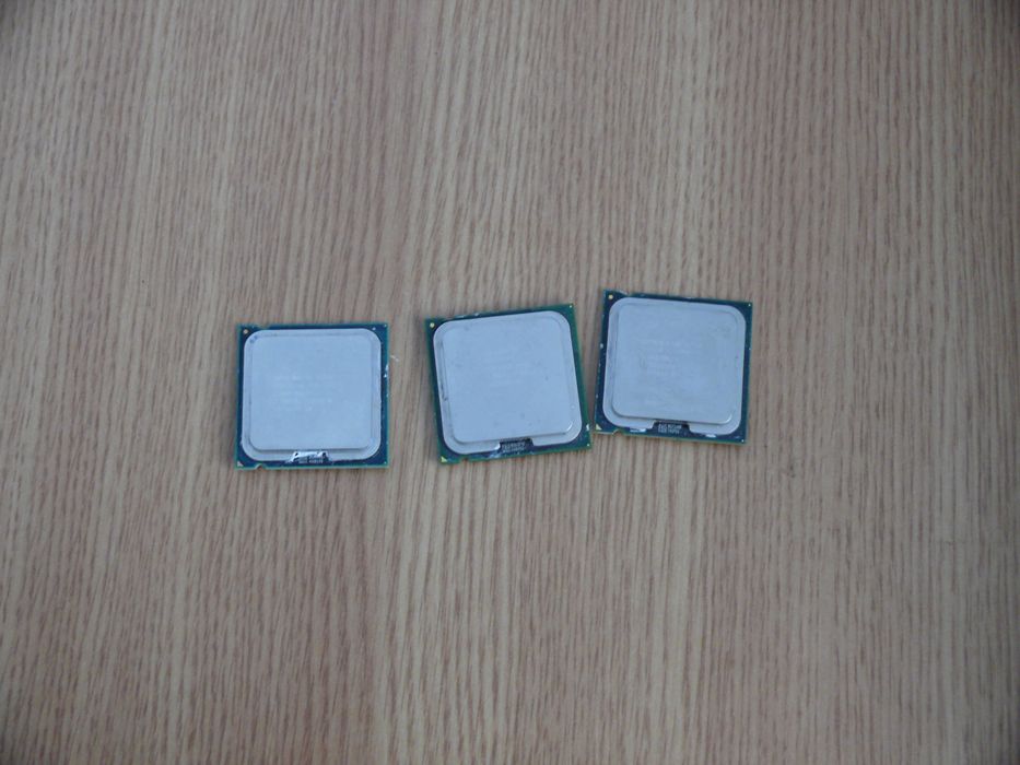 Procesoare Intel E6558, E2200 și Pentium 3,0 Ghz