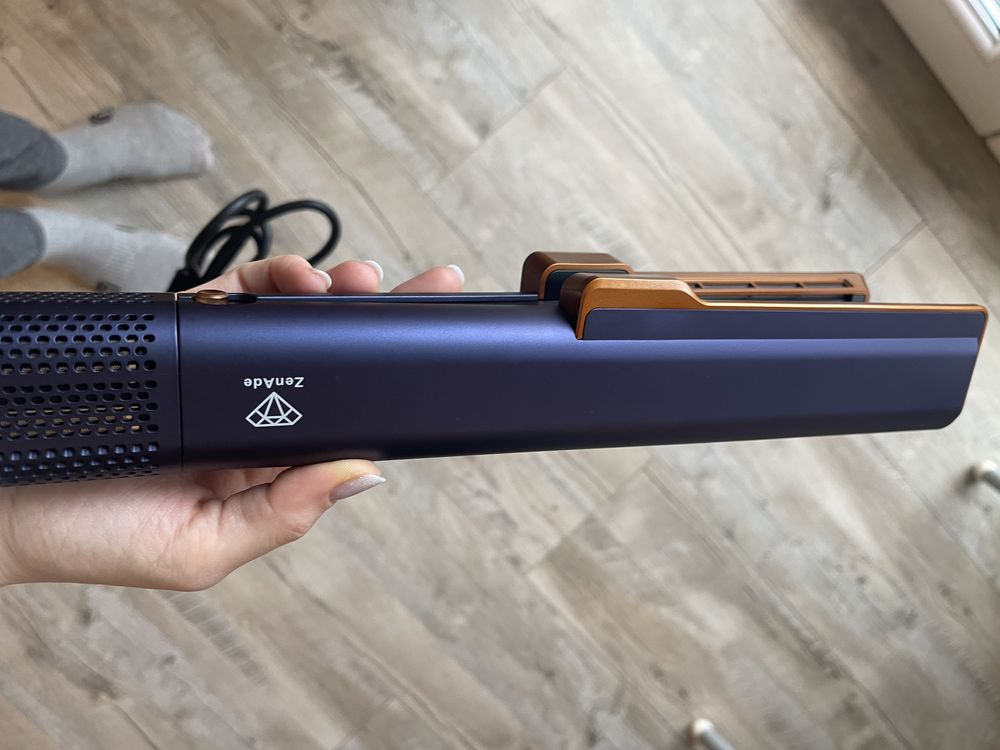Uscator placa 2 in 1 , tehnologia Dyson