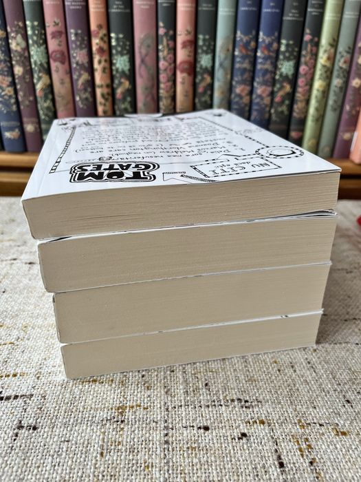 Tom Gates carti copii