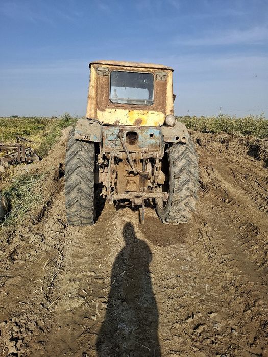 Юмз трактир сотилади