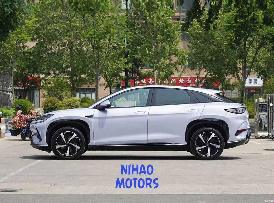 BYD Sea Lion 07 — стиль и мощь нового поколения.