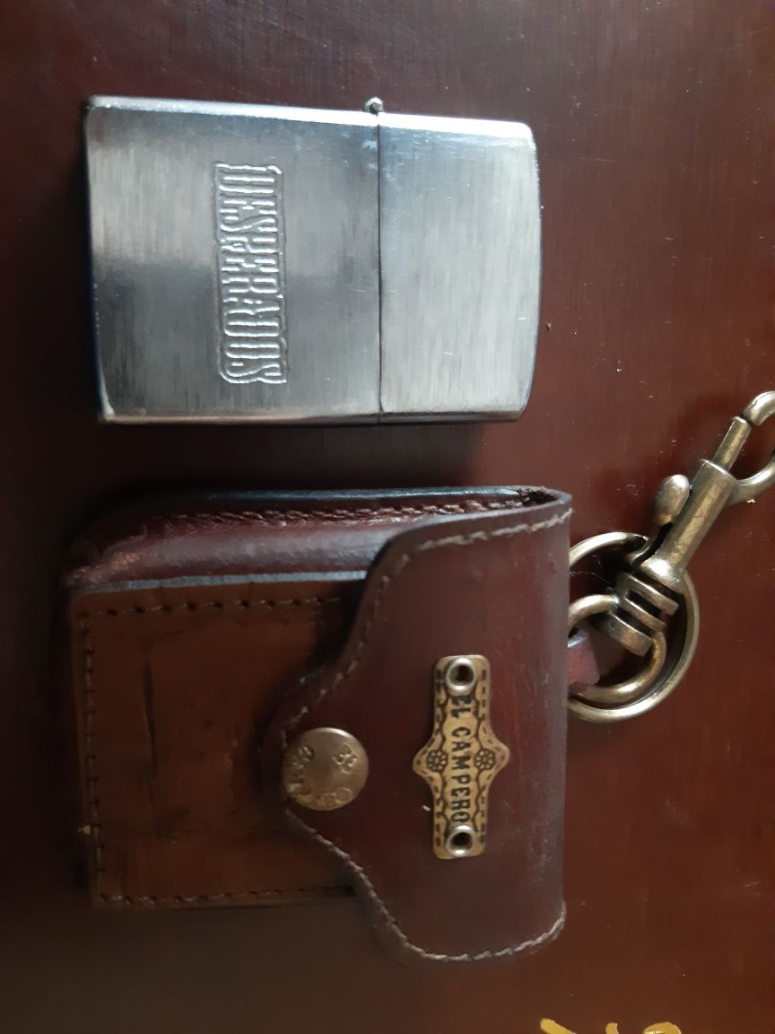 bricheta model gen Zippo  Desperados cu port firma El Campero