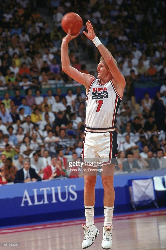 Mitchell & Ness Authentic Jersey Team USA 1992 #7 Larry Bird - М