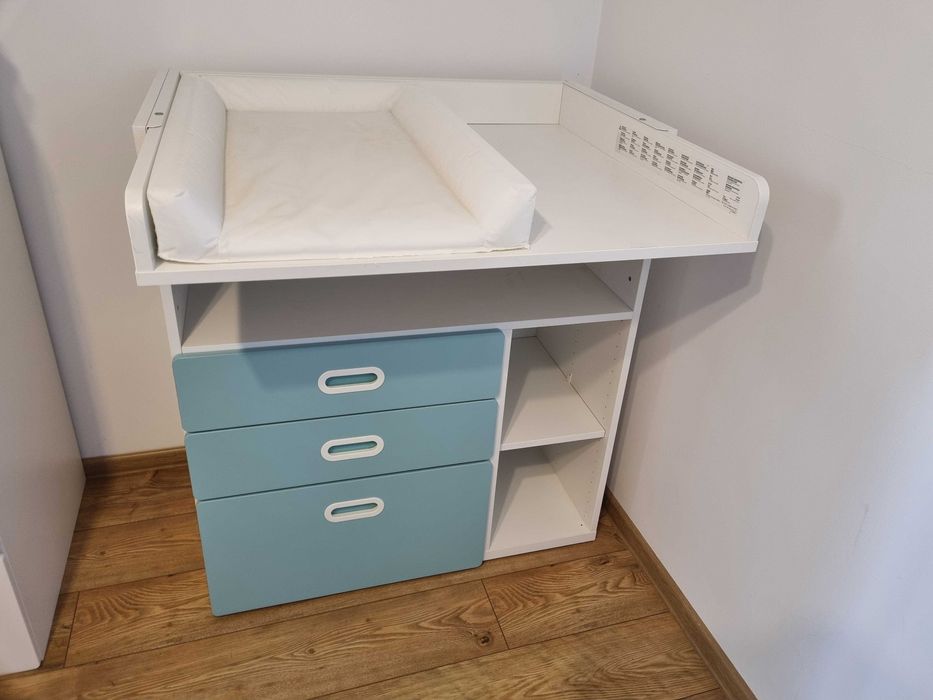 Masa infasat IKEA SMÅSTAD + Saltea VÄDRA