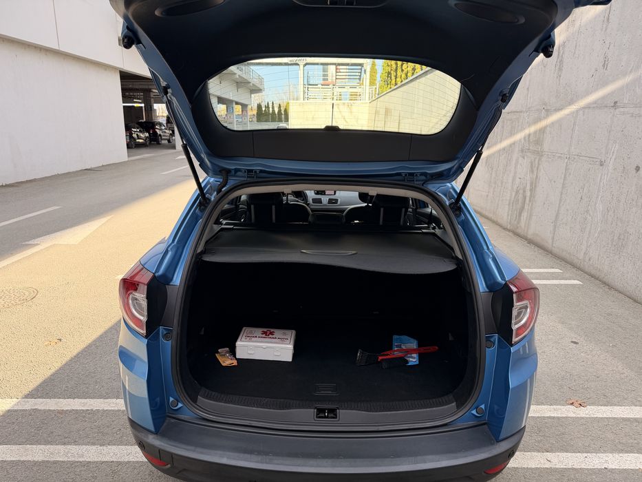 Renault Megane 1.5 diesel /Automat/ Keyless go-Enyry/ Navi