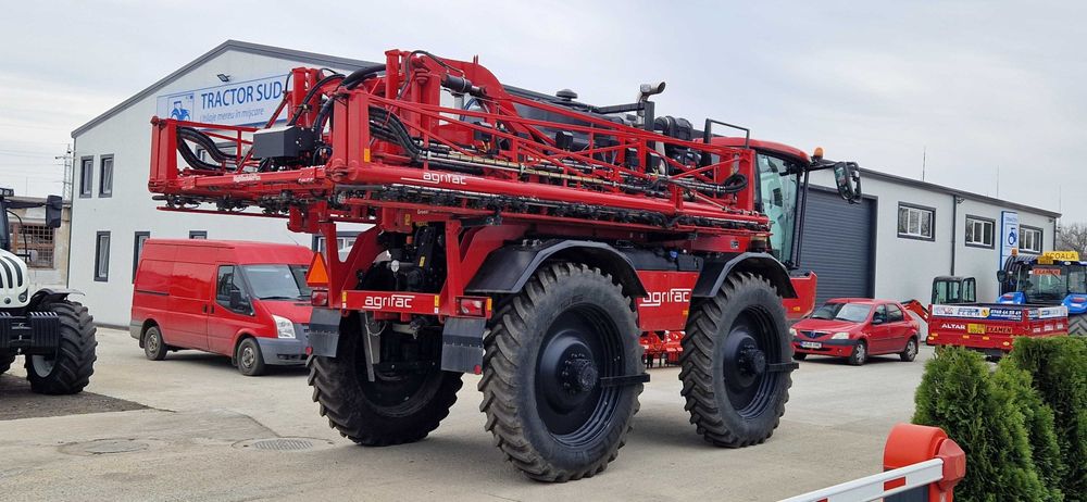 Masina autopropulsata de pulverizat Agrifac Condor V
